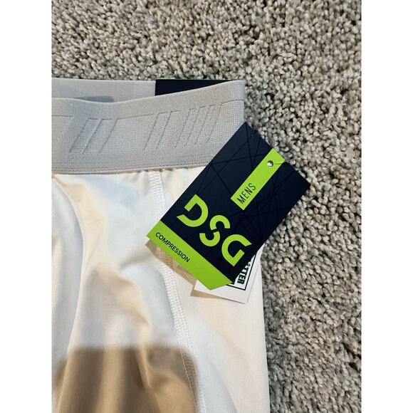 DSG Men’s 3/4 Compression Pants, White Size Medium NEW with Tags - Picture 3 of 6